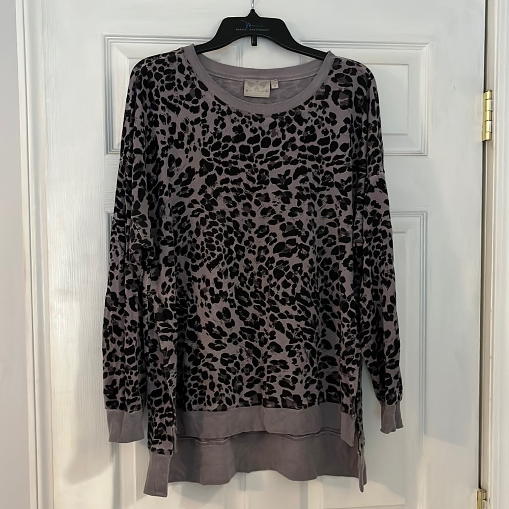 Women’s hi low leopard tunic